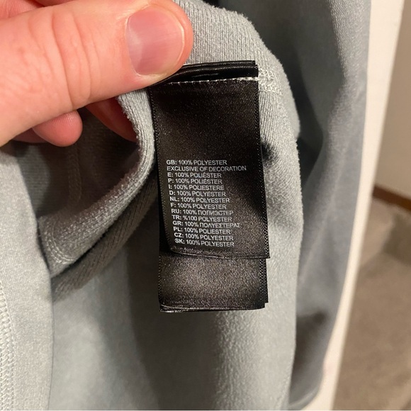 Men’s Medium The North Face 1/4 Zip Pullover - Picture 2 of 12